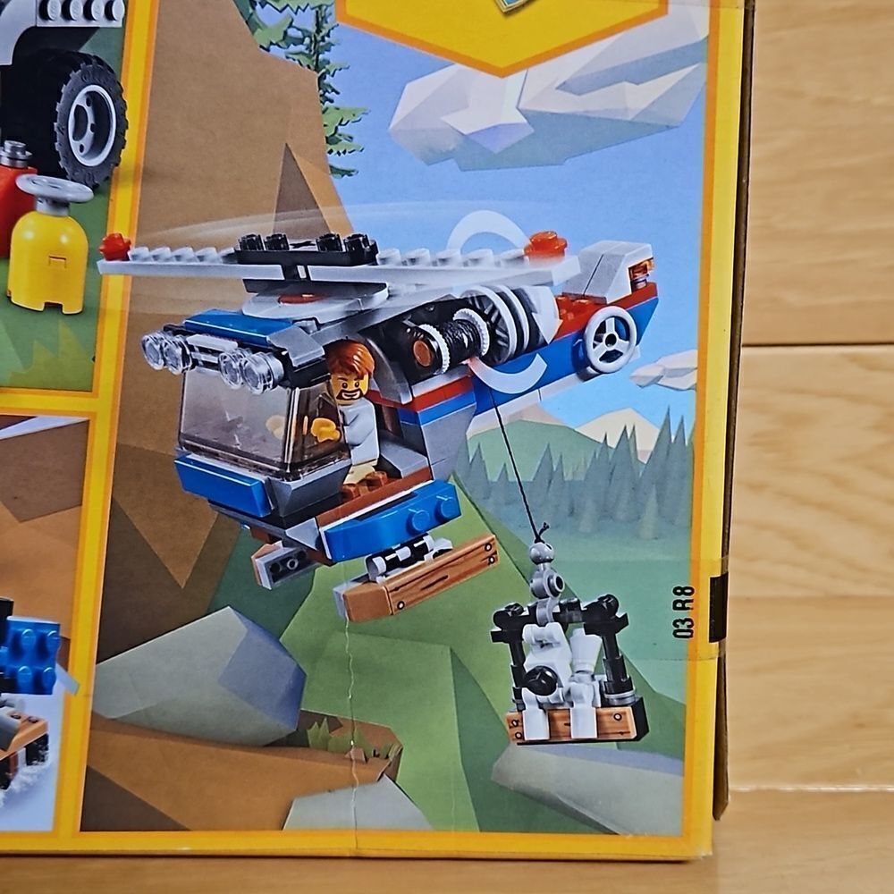 LEGO Creator Outback Adventure 31075 Creator 3 in 1 Set Truck Helicopter - Picture 14 of 15